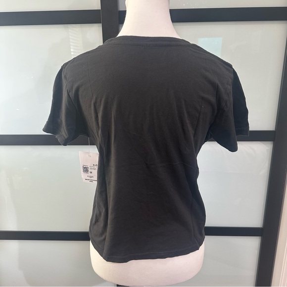 ***New** Dolly Parton Graphic Tee black size M - Picture 5 of 13